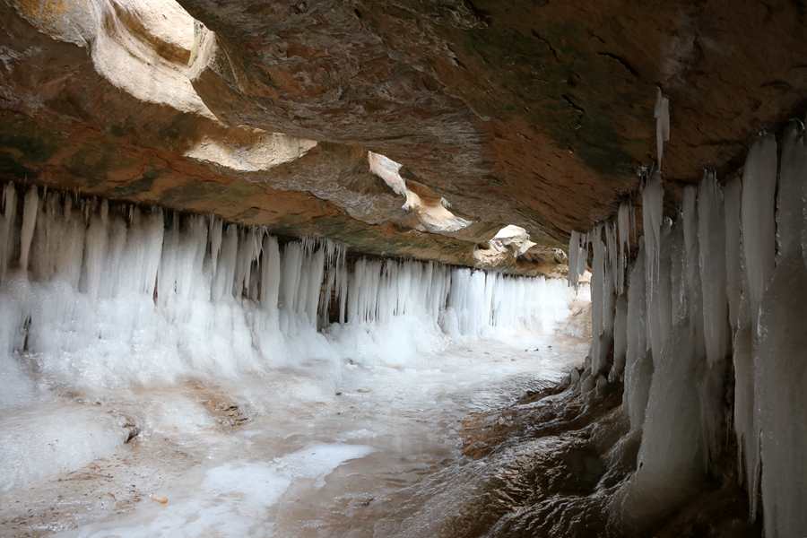 甘肅西峰：冰雪經(jīng)濟(jì)持續(xù)升溫 鄉(xiāng)村旅游活力再現(xiàn)【4】